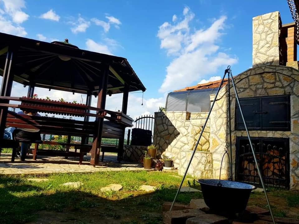 San Na Vodi Villa Смедерево Екстериор снимка